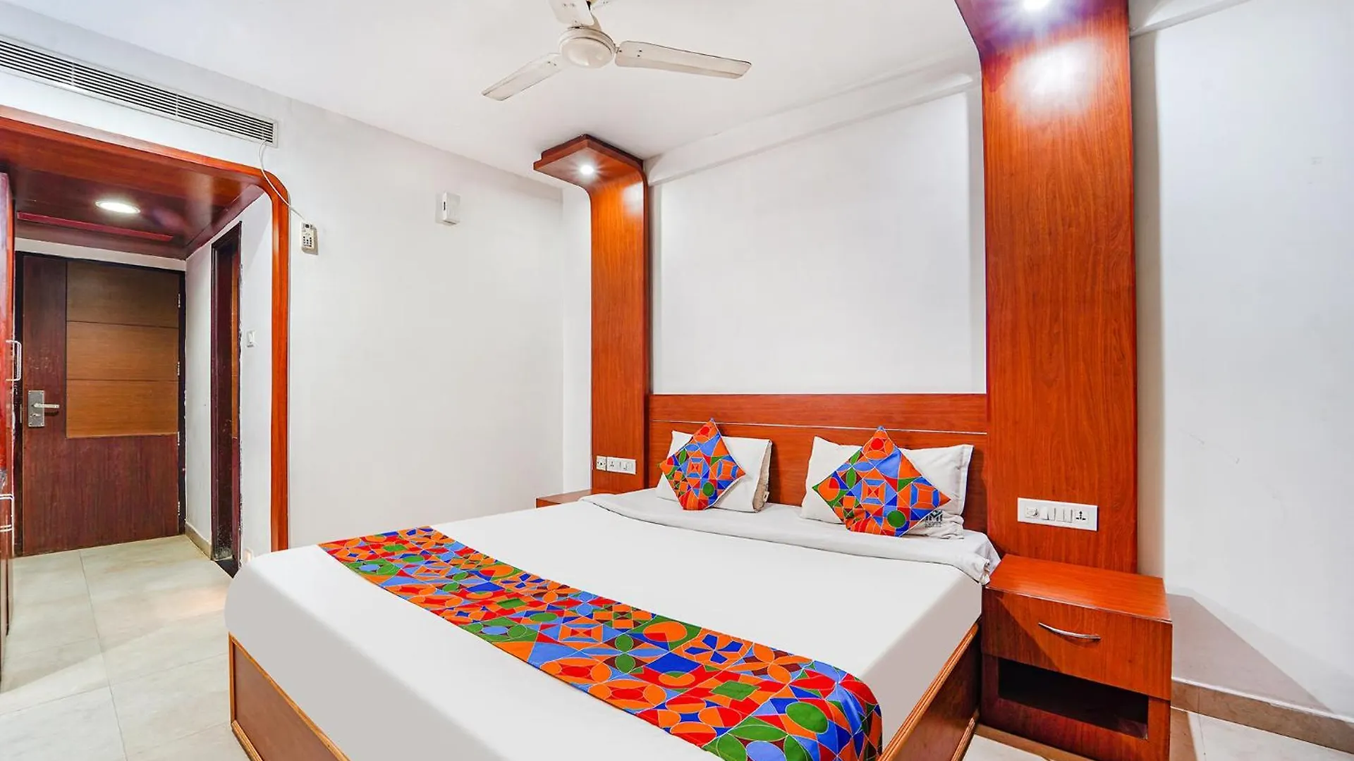 Fabhotel The South Gate Thiruvananthapuram Hotel